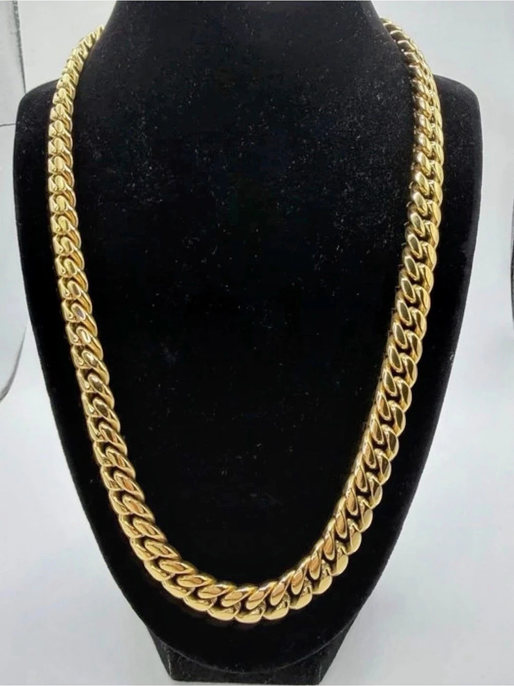 PY BLING Gold-Tone Cuban Link Necklace Like New